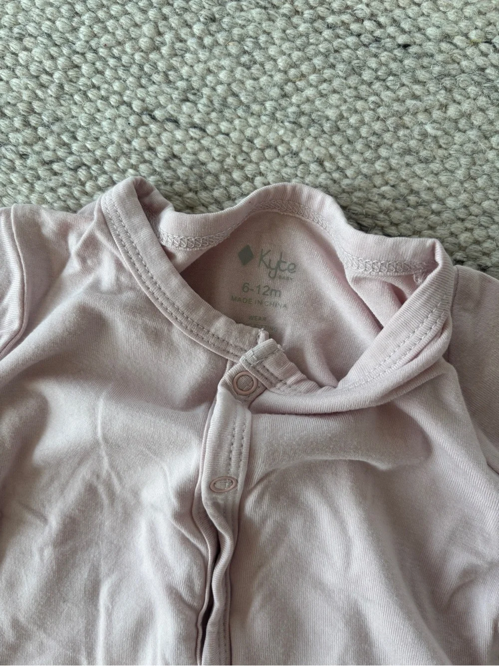 Kyte Baby Snap Romper in Blush